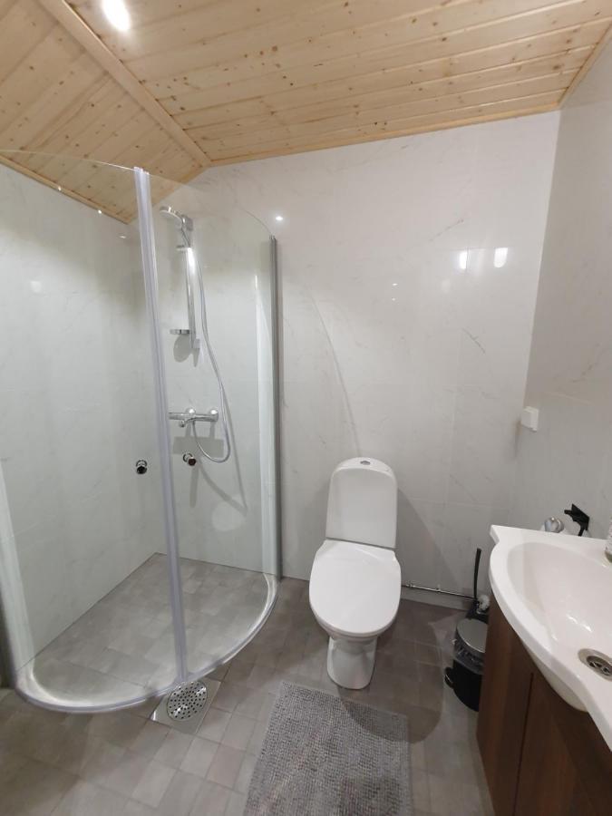 Vaere Holiday Home - Lakeside Relaxation Point Inari Εξωτερικό φωτογραφία